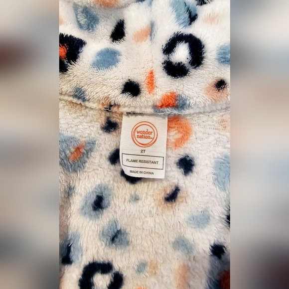 💥5/$30 Wonder Nation Baby Toddler Girls Robe Size: 2T - Picture 4 of 5